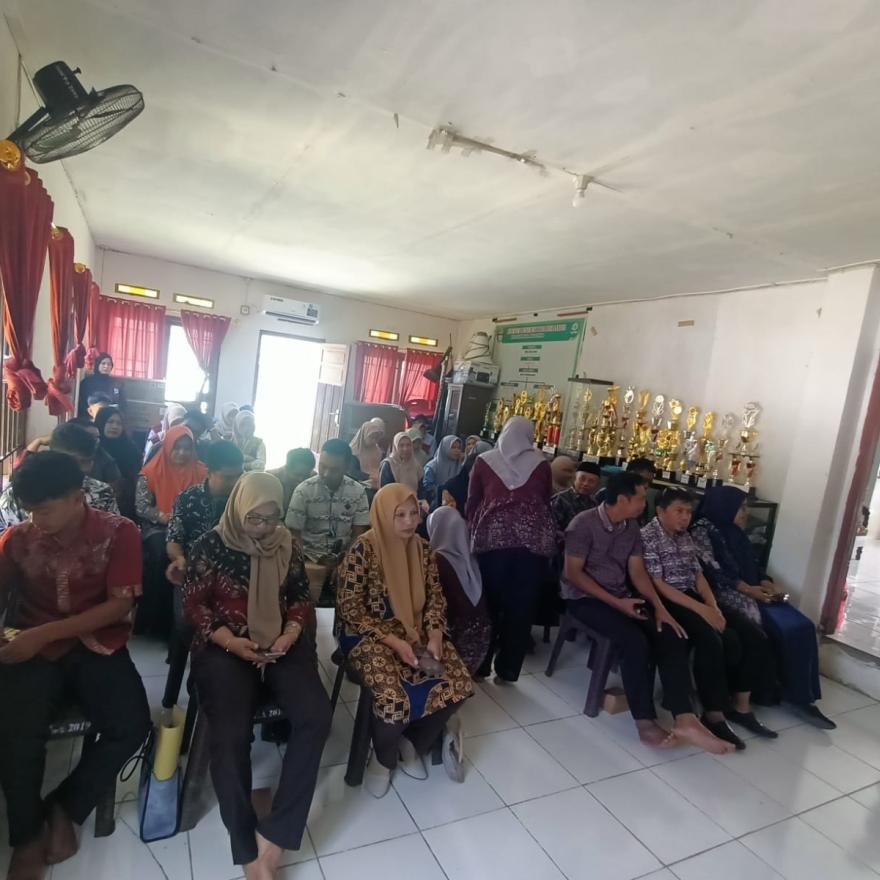 Rapat Koordinasi Kepala Desa se-Kecamatan Gilireng Digelar di Desa Lamata